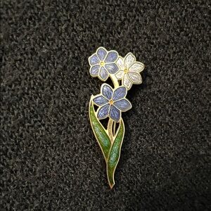 Vintage FISH Cloisonné Purple and Lilac Enamel Flower Brooch Pin